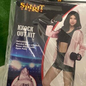 Costume